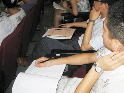 宁波教师西宁车祸_宁波高校教师收入